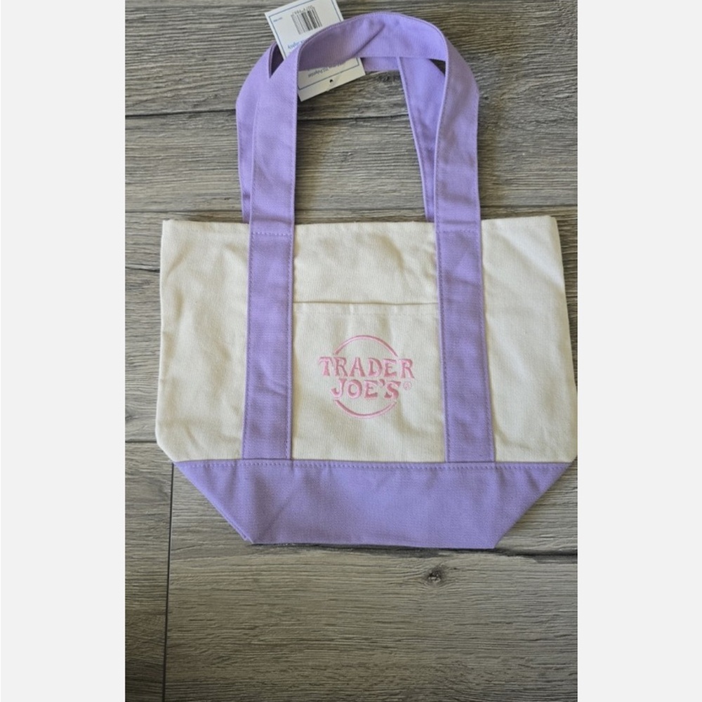 Trader Joe’s Pastel Tote Bag 2025
